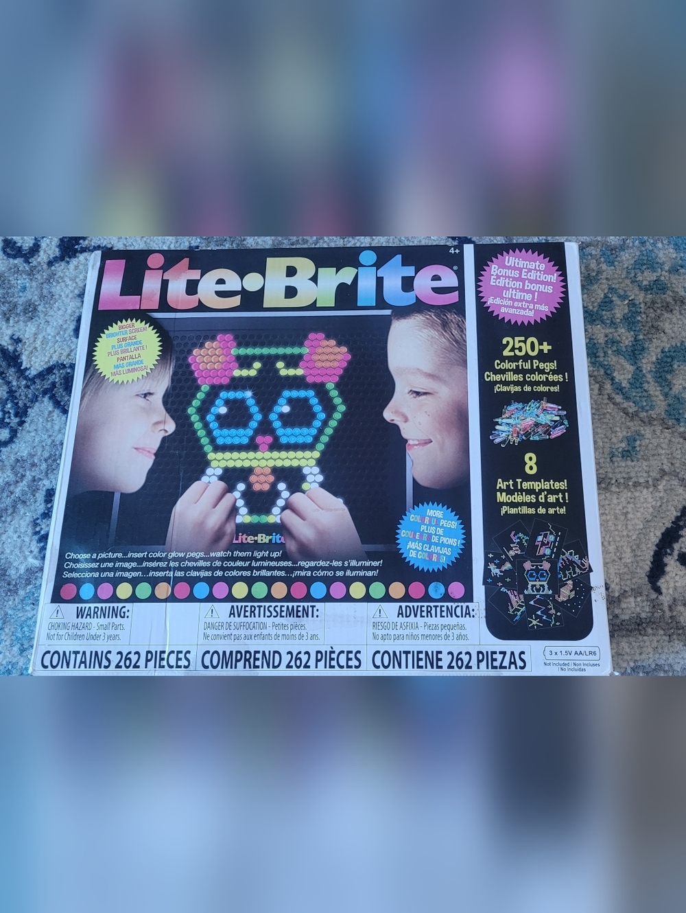 Brand NEW LITE-BRITE Peg Art Set - Multicolor